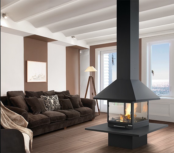 Готовый дровяной каминокомплект TRAFORART VULCANO CENTRAL со стеклом полка сталь