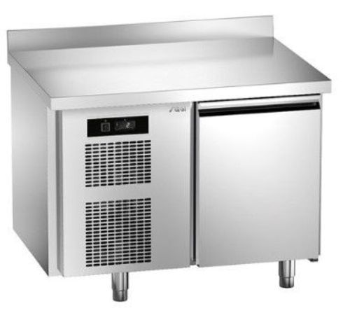 Холодильный стол SAGI KBS11A