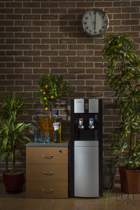 Пурифайер для 20 пользователей Ecotronic H1-U4L Black с ультрафильтрацией