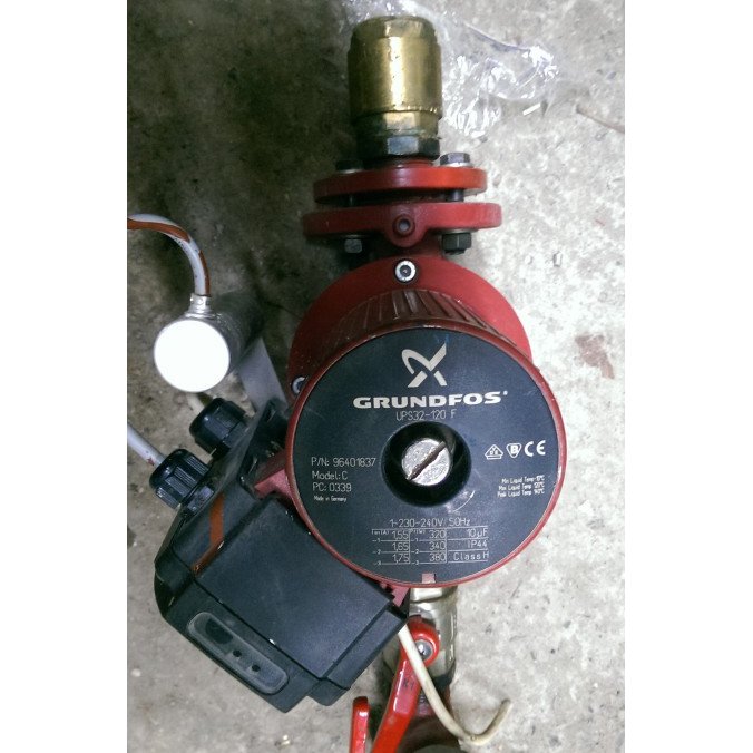 Циркуляционный насос Grundfos UPS40-60/2 F 1x230-240V PN6/10
