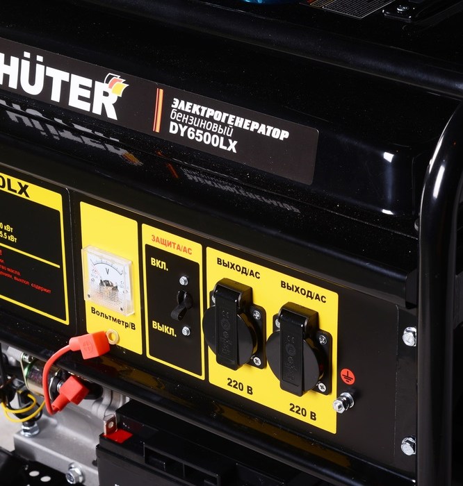 Бензиновый генератор Huter DY6500LX-электростартер